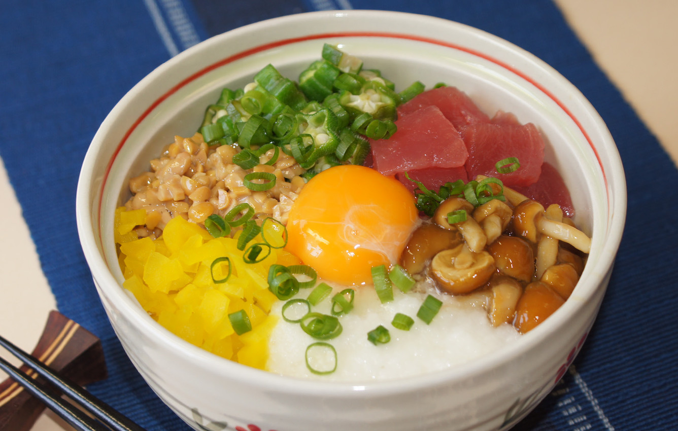 まぐろのネバネバ元気丼