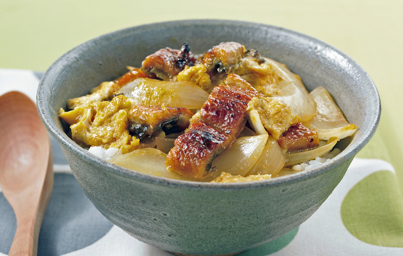 ウナ玉カレー丼